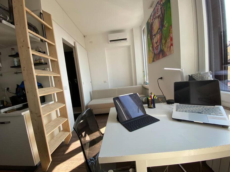 Nuovo Intero Mini Loft Su Bi-livello Apartamento Milán